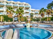 Sentido Bellevue Park