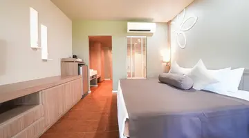 SENTIDO KHAO LAK
