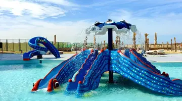 Sentido Naga Bay