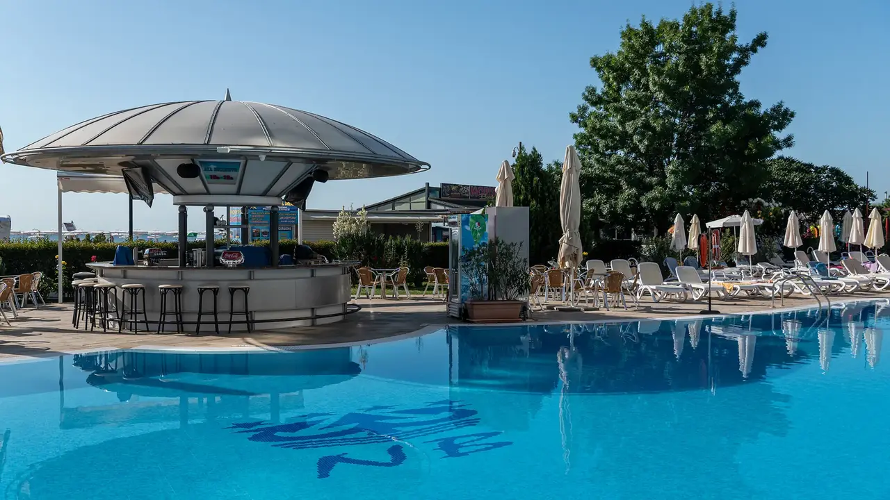 Sentido Neptun Beach