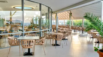 Sentido Neptun Beach