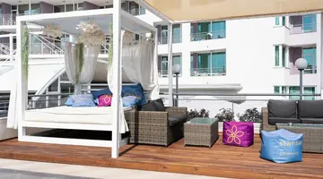 Sentido Neptun Beach