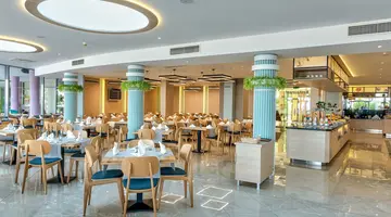 Sentido Neptun Beach