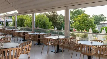 Sentido Neptun Beach