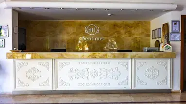 SENTINUS BEACH HOTEL