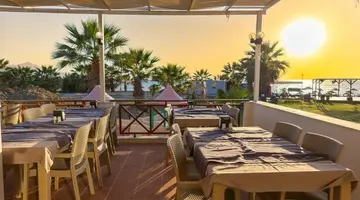 SENTINUS BEACH HOTEL