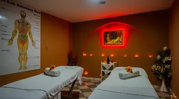 Senza Garden Holiday Club