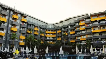 Senza Grand Santana Hotel