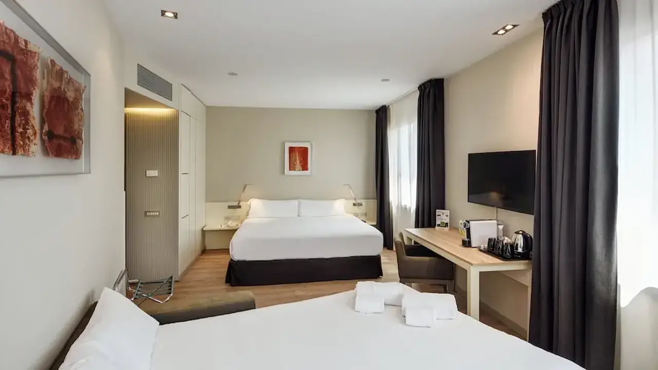 Sercotel Amister Art Hotel