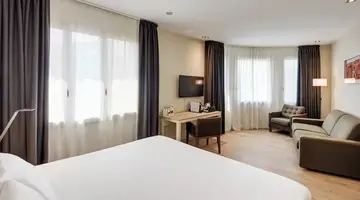 Sercotel Amister Art Hotel