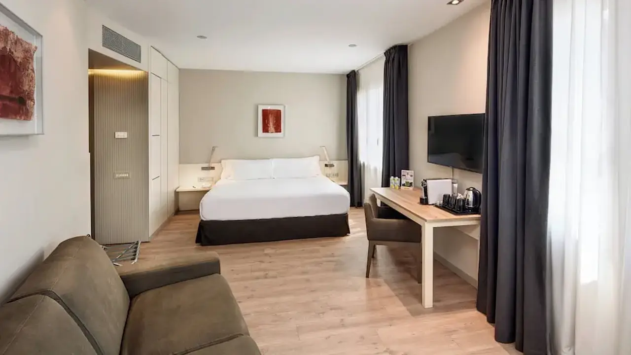 Sercotel Amister Art Hotel