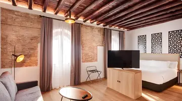 Sercotel Granada Suites