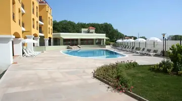 Serena Residence