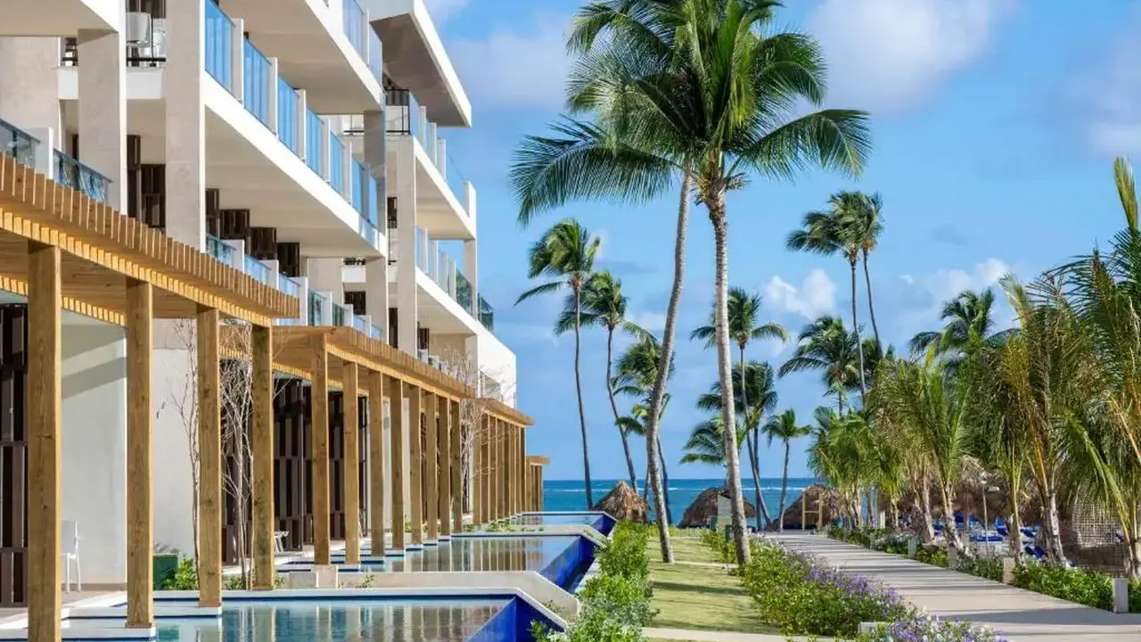 SERENADE ALL SUITES ADULTS ONLY RESORT