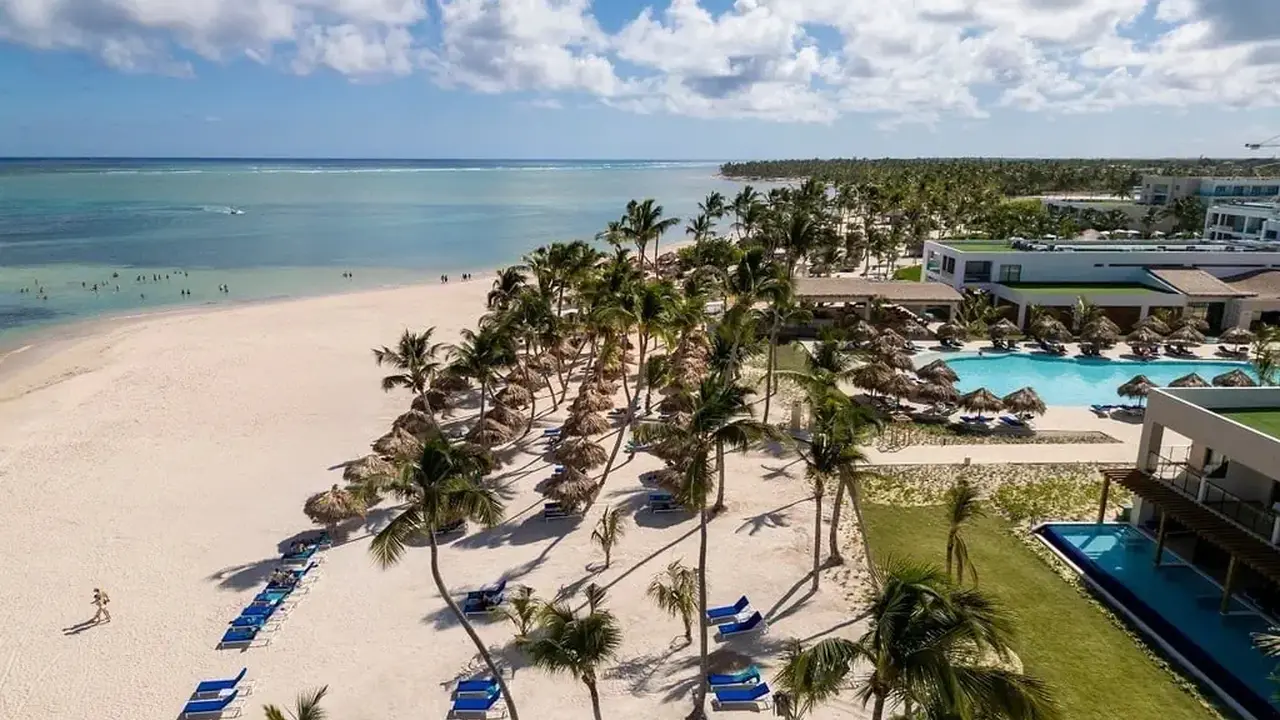 SERENADE ALL SUITES ADULTS ONLY RESORT