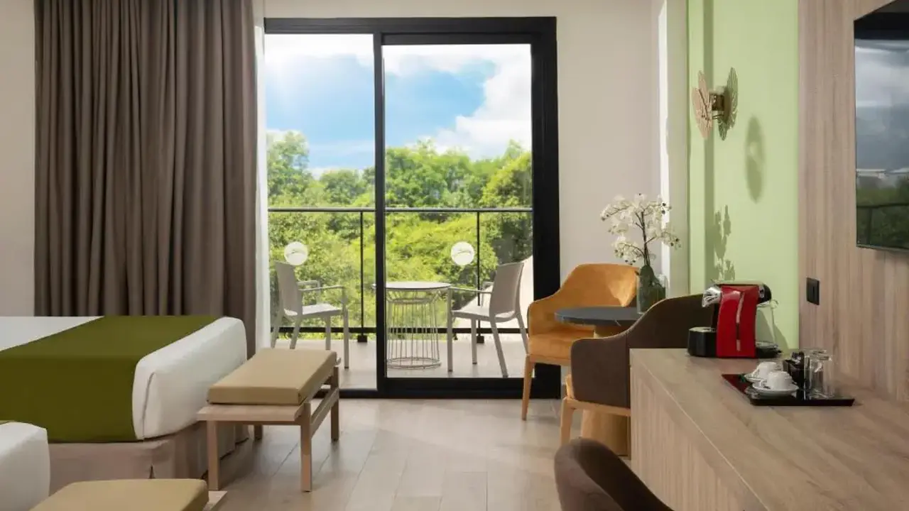 SERENADE ALL SUITES ADULTS ONLY RESORT
