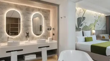 SERENADE ALL SUITES ADULTS ONLY RESORT