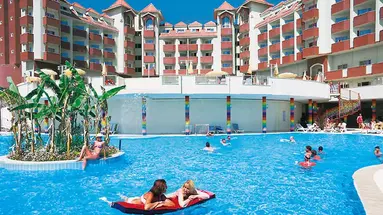 Serenis Hotel