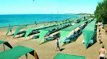 Serenis Hotel