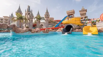 Serenity Alma Resort (Fun City)