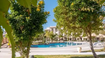 Serenity Alma Resort