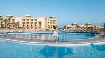 Serenity ALPHA Beach *****