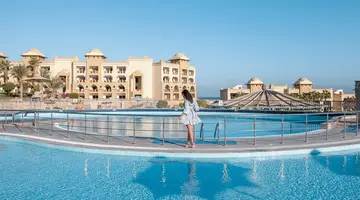 Serenity ALPHA Beach *****