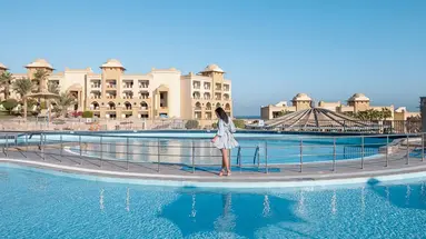 Serenity ALPHA Beach *****