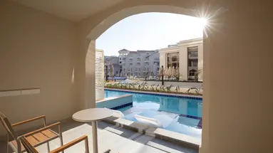 SERENITY SAHL HASHEESH