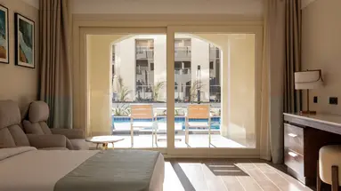 SERENITY SAHL HASHEESH