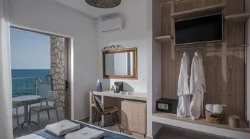 Serenity Spritz Hotel - Adults Only