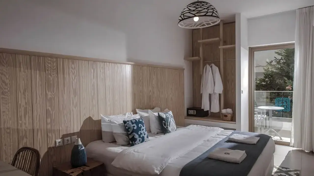 Serenity Spritz Hotel - Adults Only
