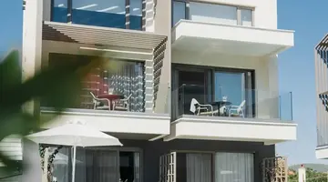 Serenity Suites