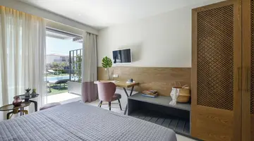 SERENITY SUITES