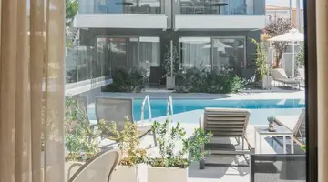 Serenity Suites