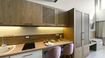 SERENITY SUITES