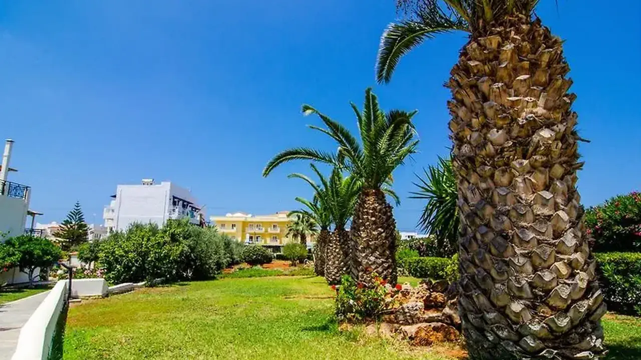 Sergiani Garden Hotel-Apartments