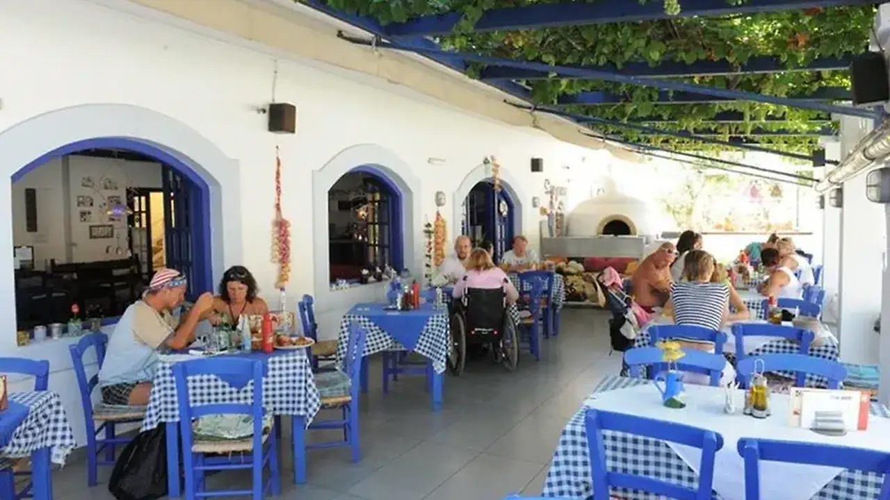Sergiani Garden Hotel-Apartments