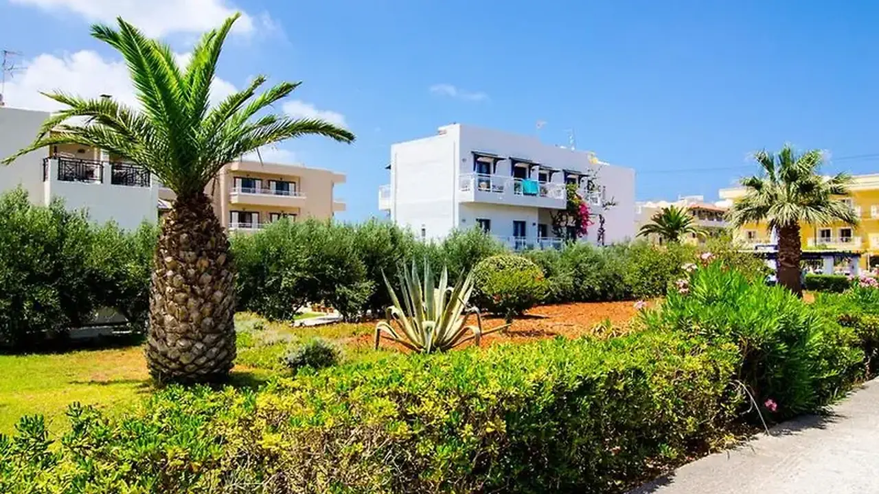 Sergiani Garden Hotel-Apartments