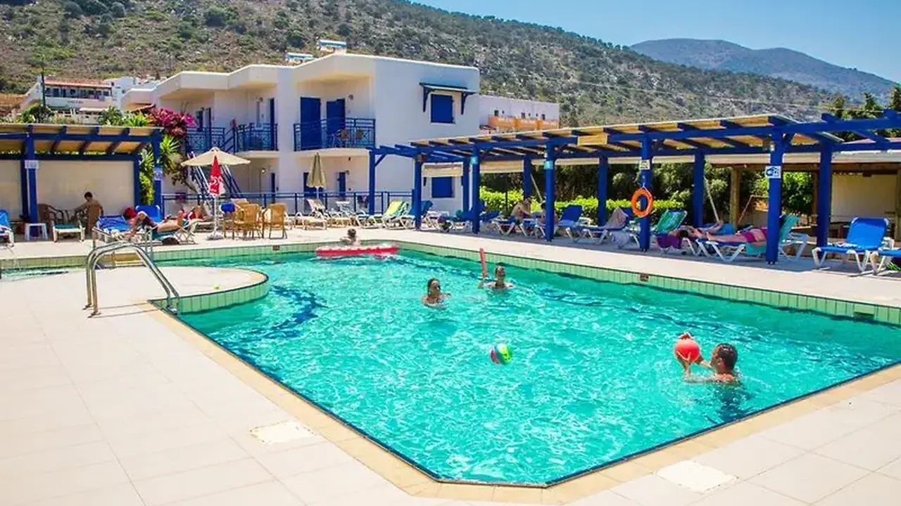 Sergiani Garden Hotel-Apartments