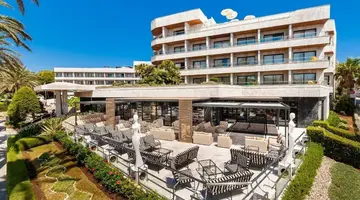 Serrano Palace Hotel