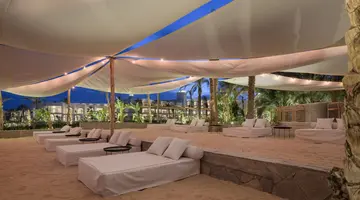 SERRY BEACH RESORT