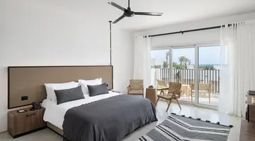 SERRY BEACH RESORT