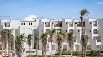 Serry Beach Resort