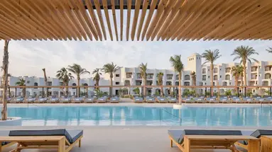 SERRY BEACH RESORT