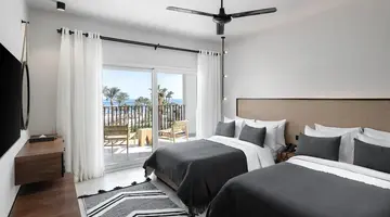 Serry Beach Resort