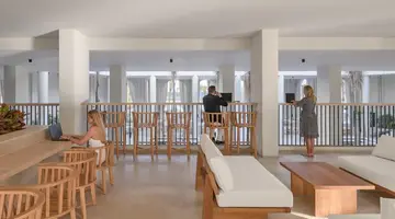 SERRY BEACH RESORT