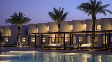 Serry Beach Resort