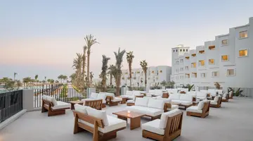 Serry Beach Resort