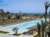 Serry Beach Resort